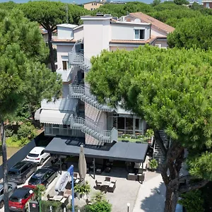 Chery Hotel